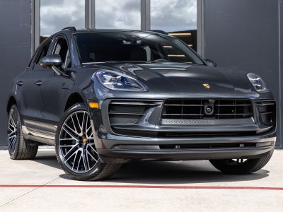2026 Porsche Macan Macan
