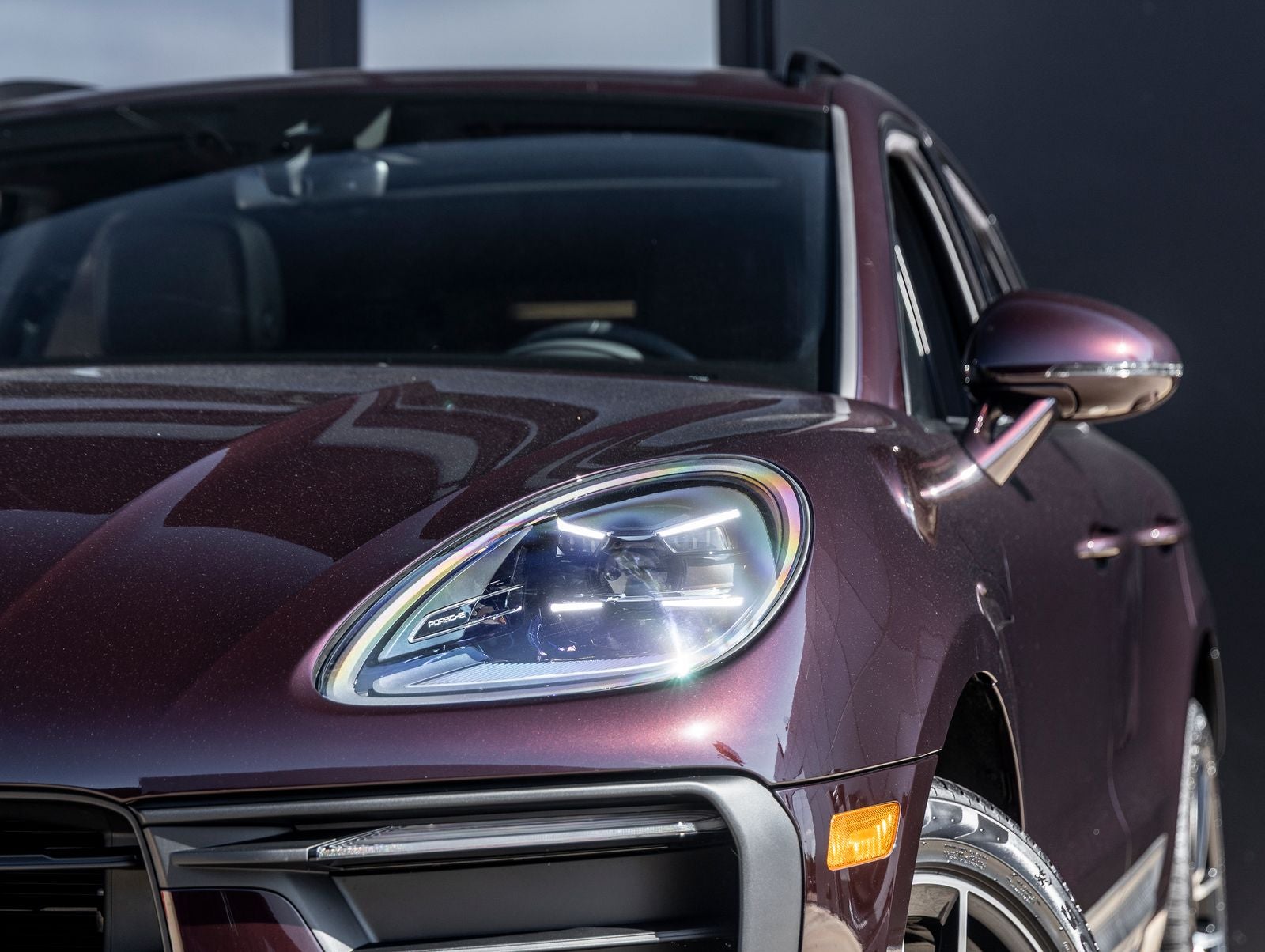 2026 Porsche Macan Base