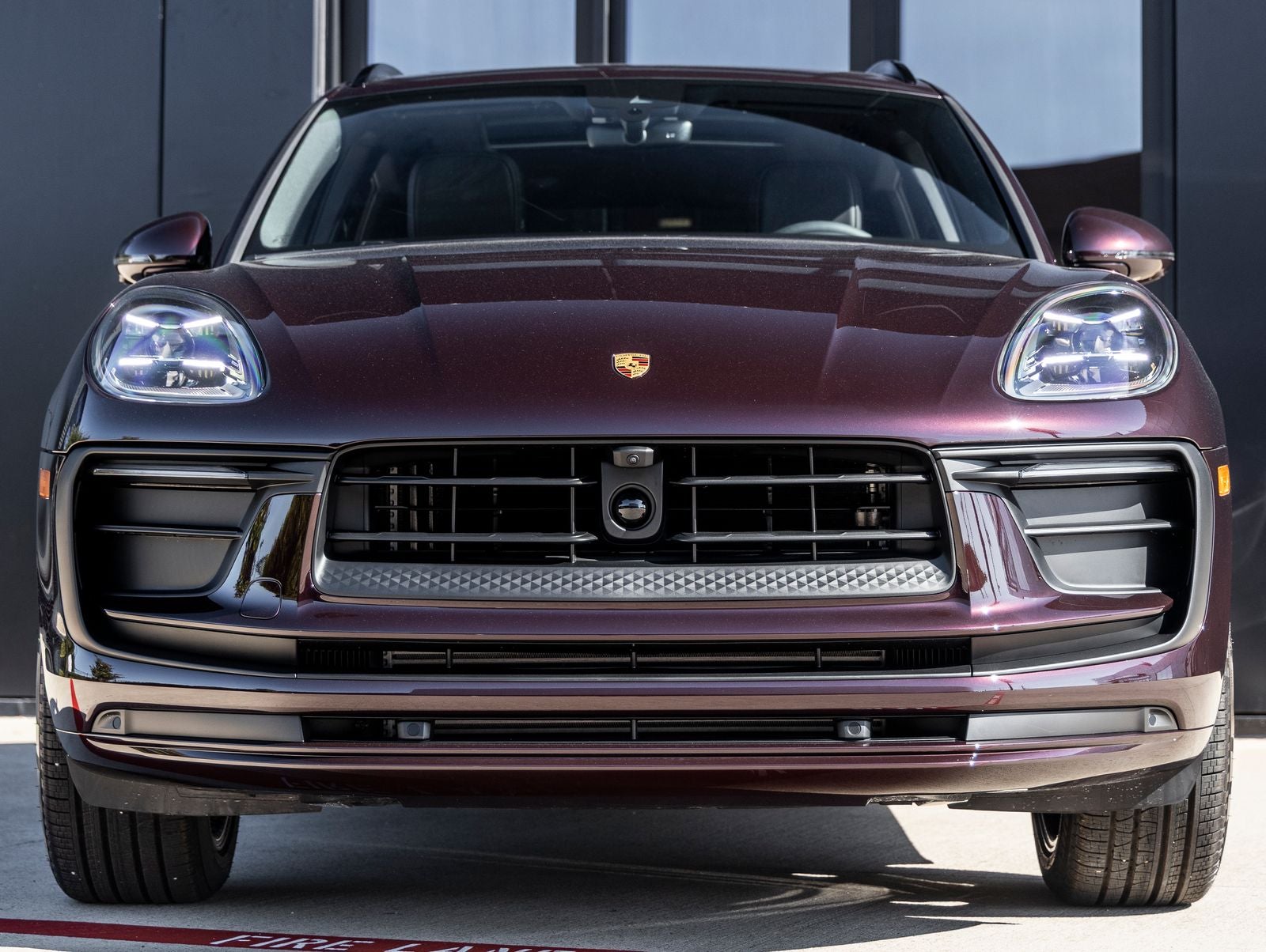 2026 Porsche Macan Base