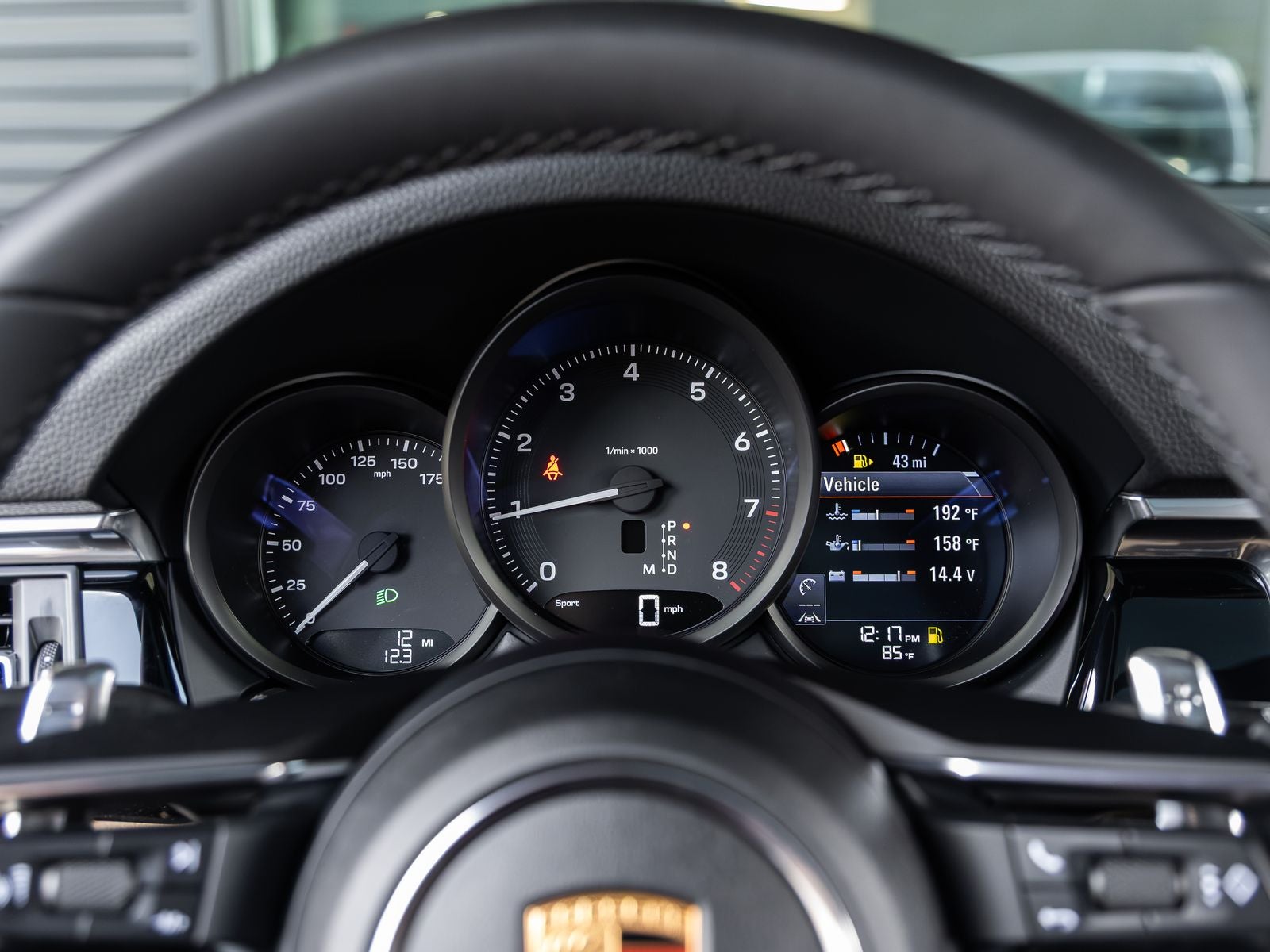 2026 Porsche Macan Base