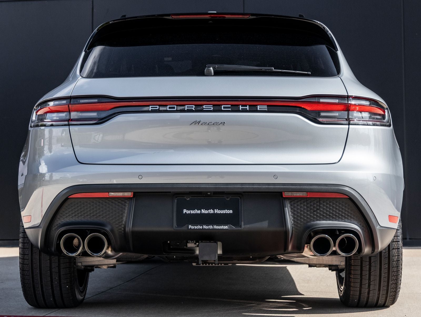 2026 Porsche Macan Macan