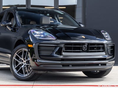2026 Porsche Macan Macan
