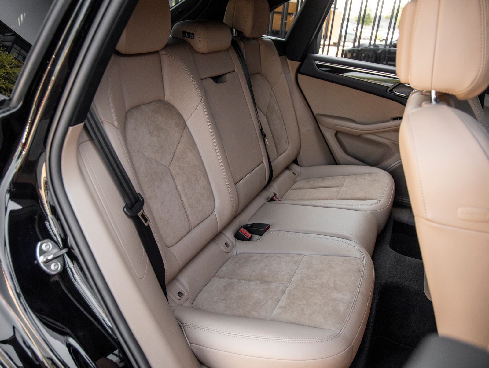 2020 Porsche Macan Macan