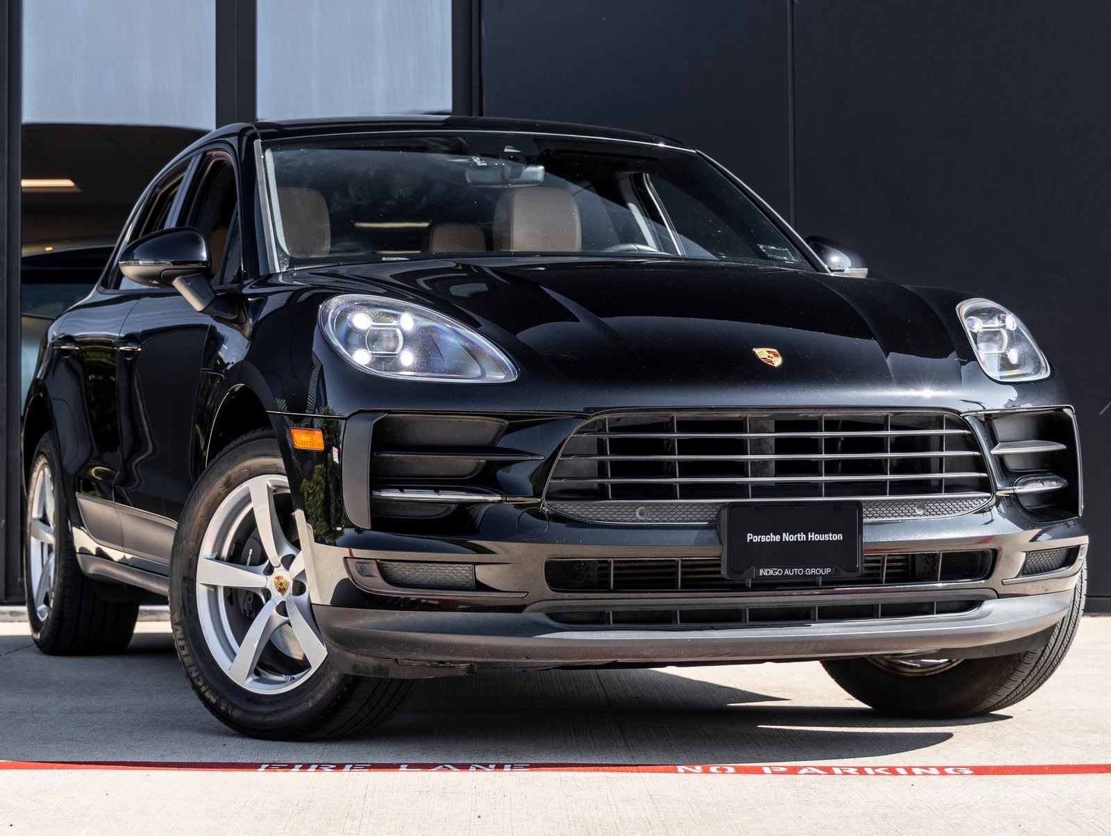 2020 Porsche Macan Macan