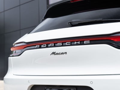 2021 Porsche Macan Macan