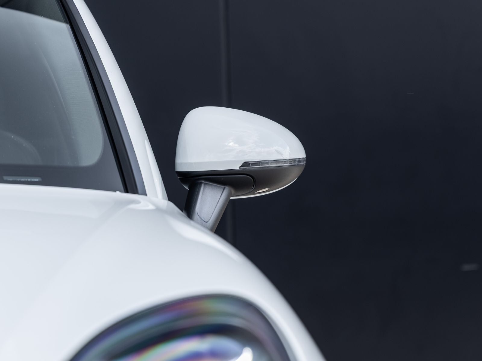 2021 Porsche Macan Macan