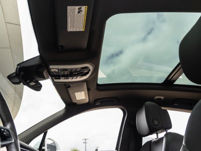 2021 Porsche Macan Macan