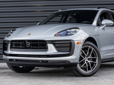 2025 Porsche Macan Macan