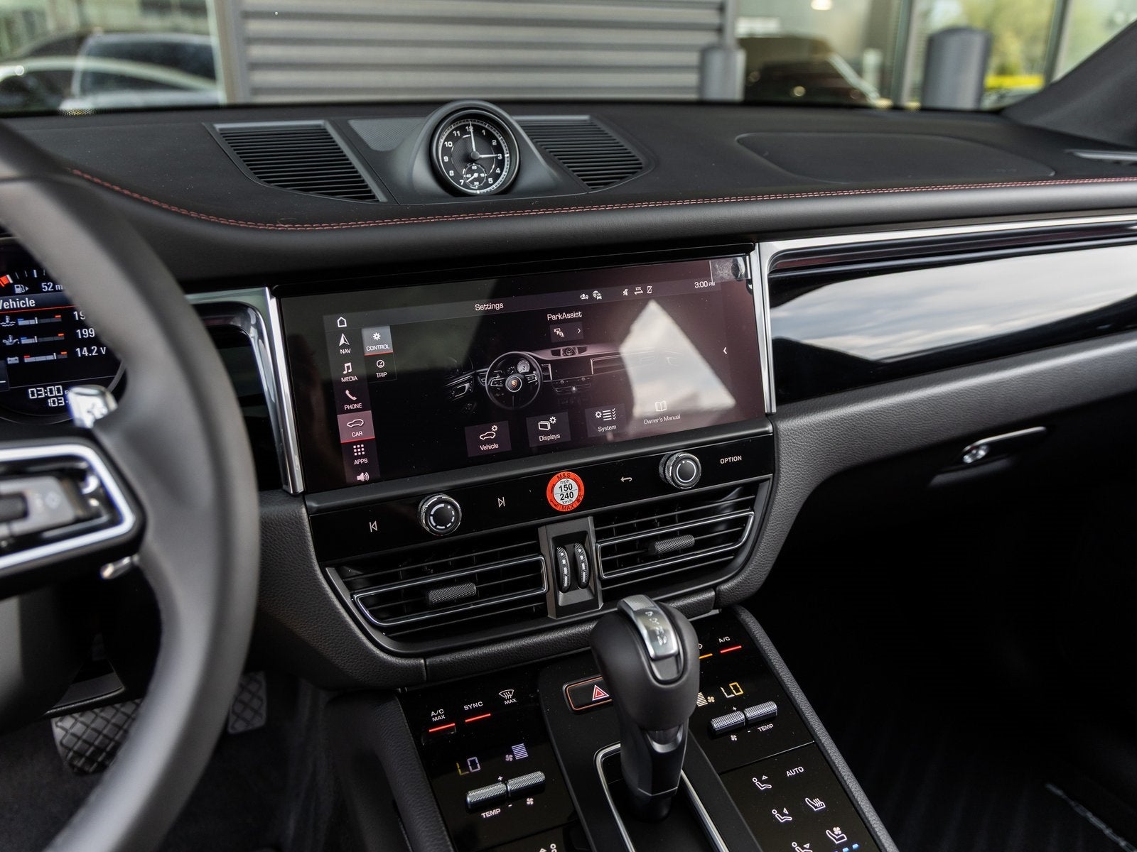 2025 Porsche Macan Macan