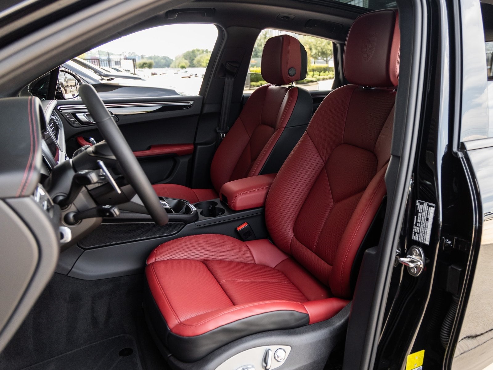 2025 Porsche Macan Macan