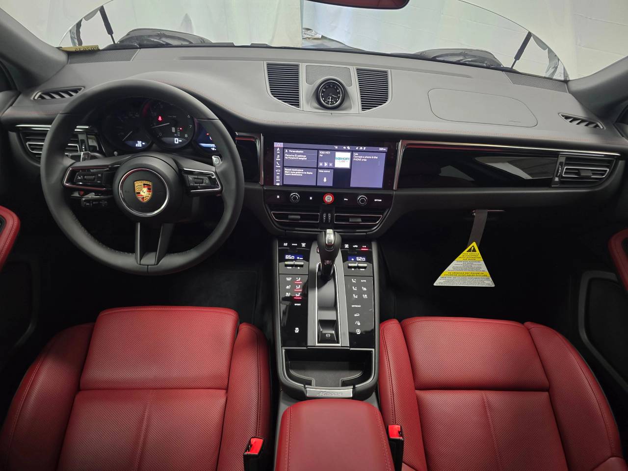 2026 Porsche Macan AWD