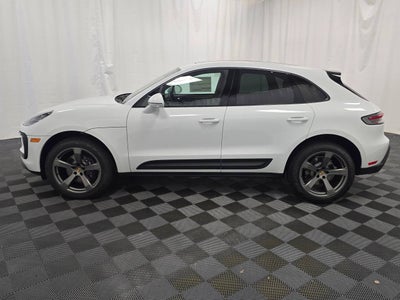 2026 Porsche Macan AWD