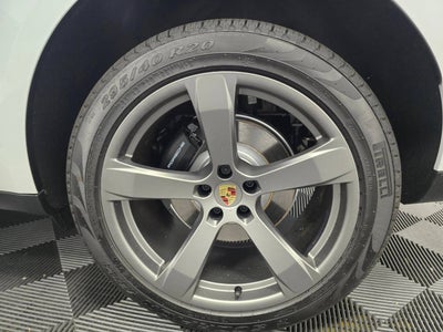 2026 Porsche Macan AWD