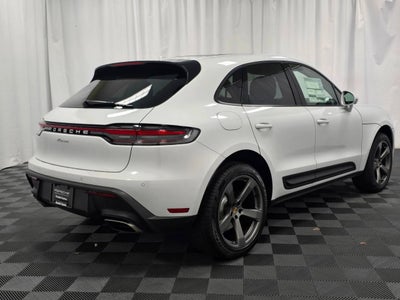2026 Porsche Macan AWD