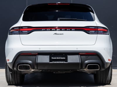 2026 Porsche Macan Macan