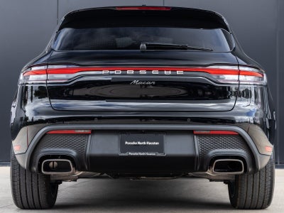 2026 Porsche Macan Macan