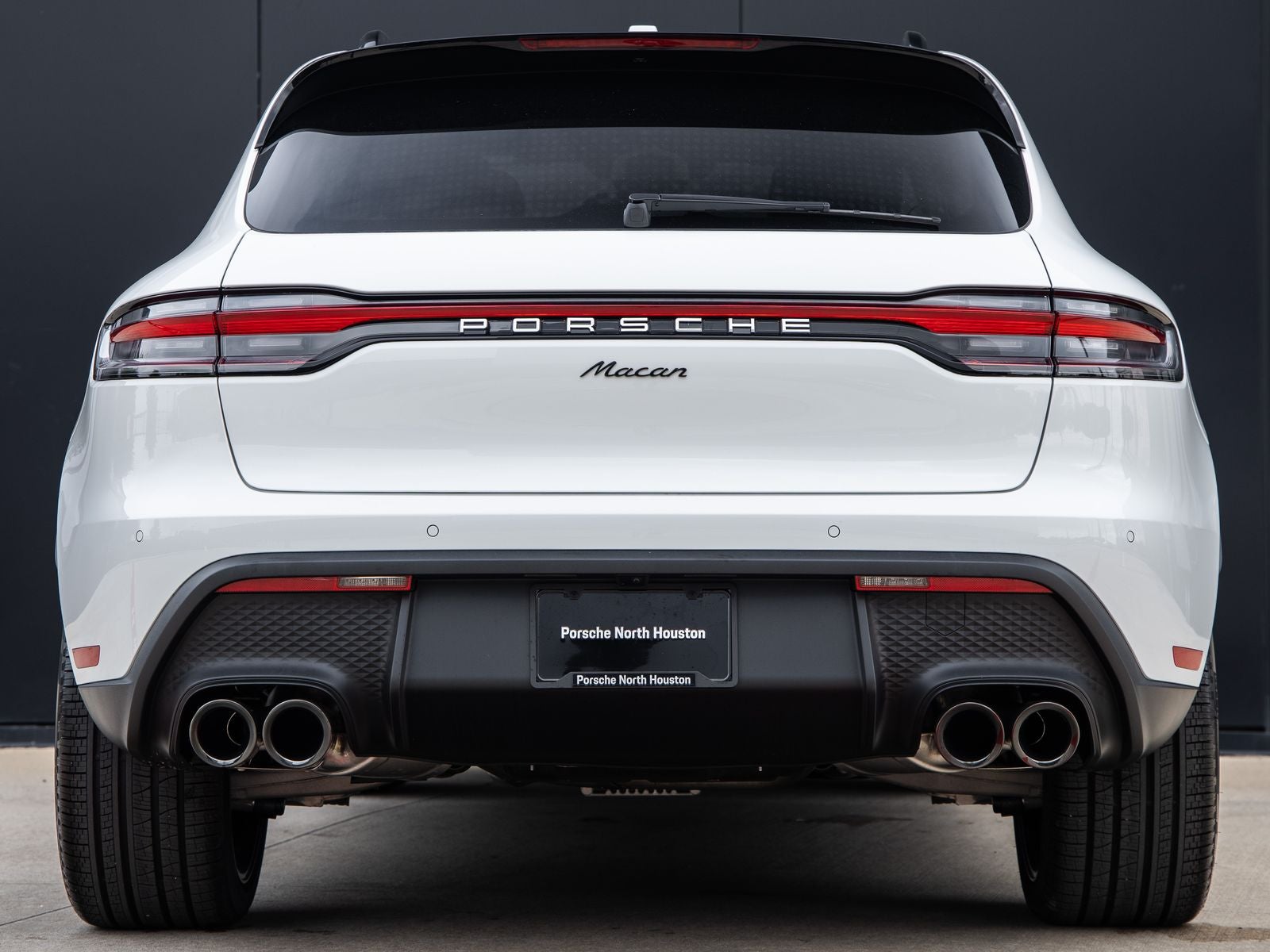 2026 Porsche Macan AWD