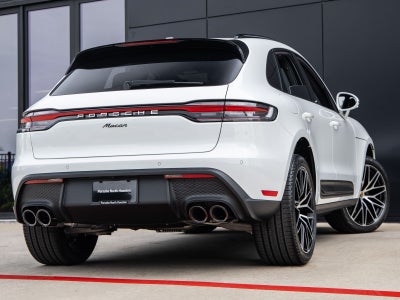 2026 Porsche Macan AWD