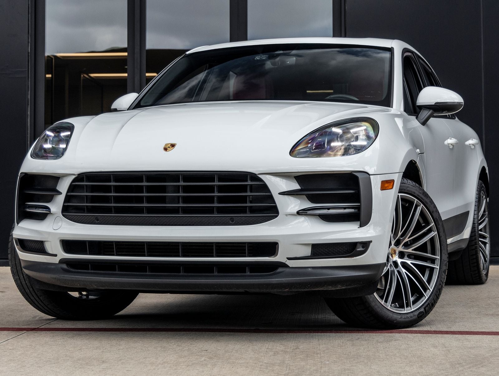 2020 Porsche Macan Base