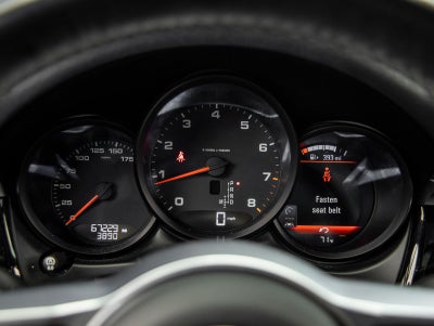 2020 Porsche Macan Macan