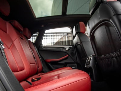 2020 Porsche Macan Macan