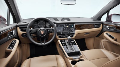 2023 Porsche Macan Base