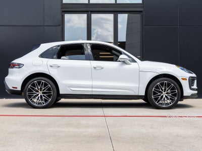 2023 Porsche Macan Macan