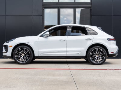 2023 Porsche Macan Macan