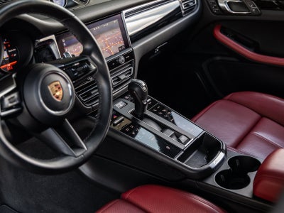 2023 Porsche Macan Macan