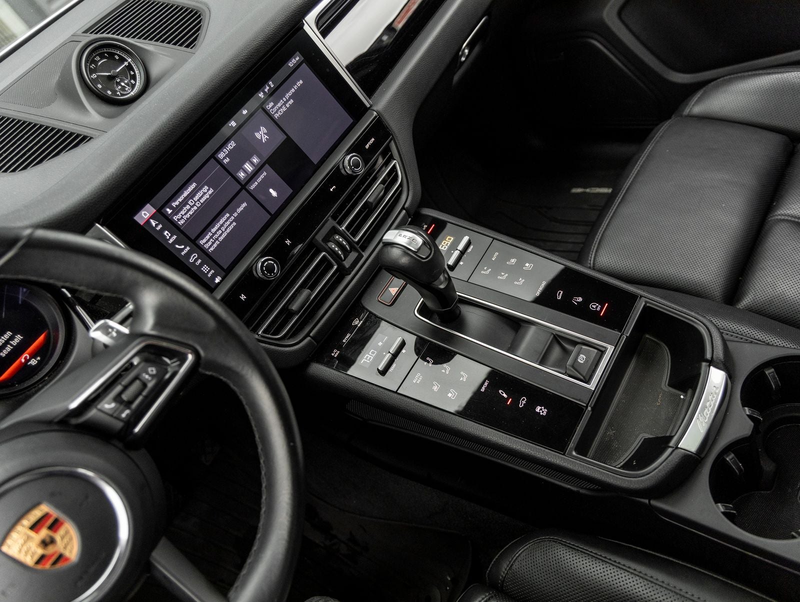 2024 Porsche Macan Base
