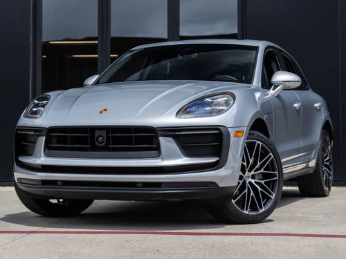 2025 Porsche Macan AWD