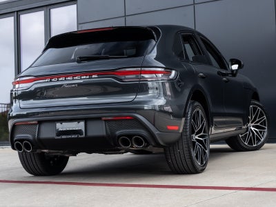 2026 Porsche Macan Macan