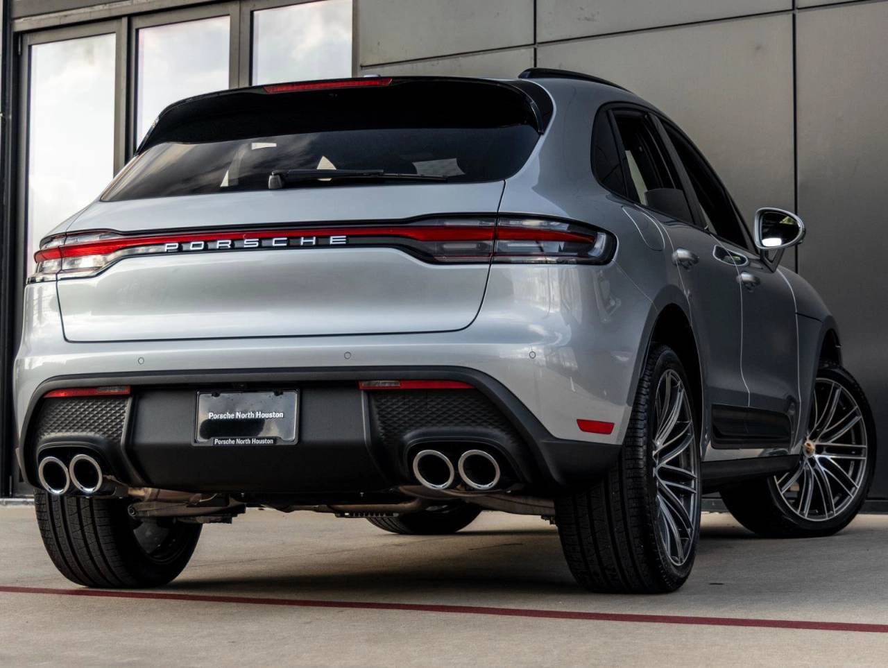 2026 Porsche Macan Macan