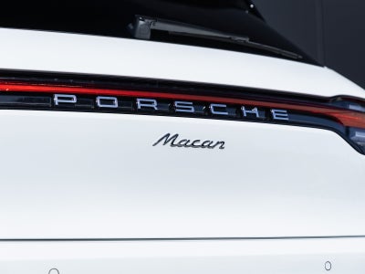 2026 Porsche Macan Macan
