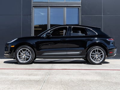2026 Porsche Macan Macan