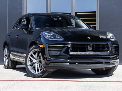 2026 Porsche Macan Macan