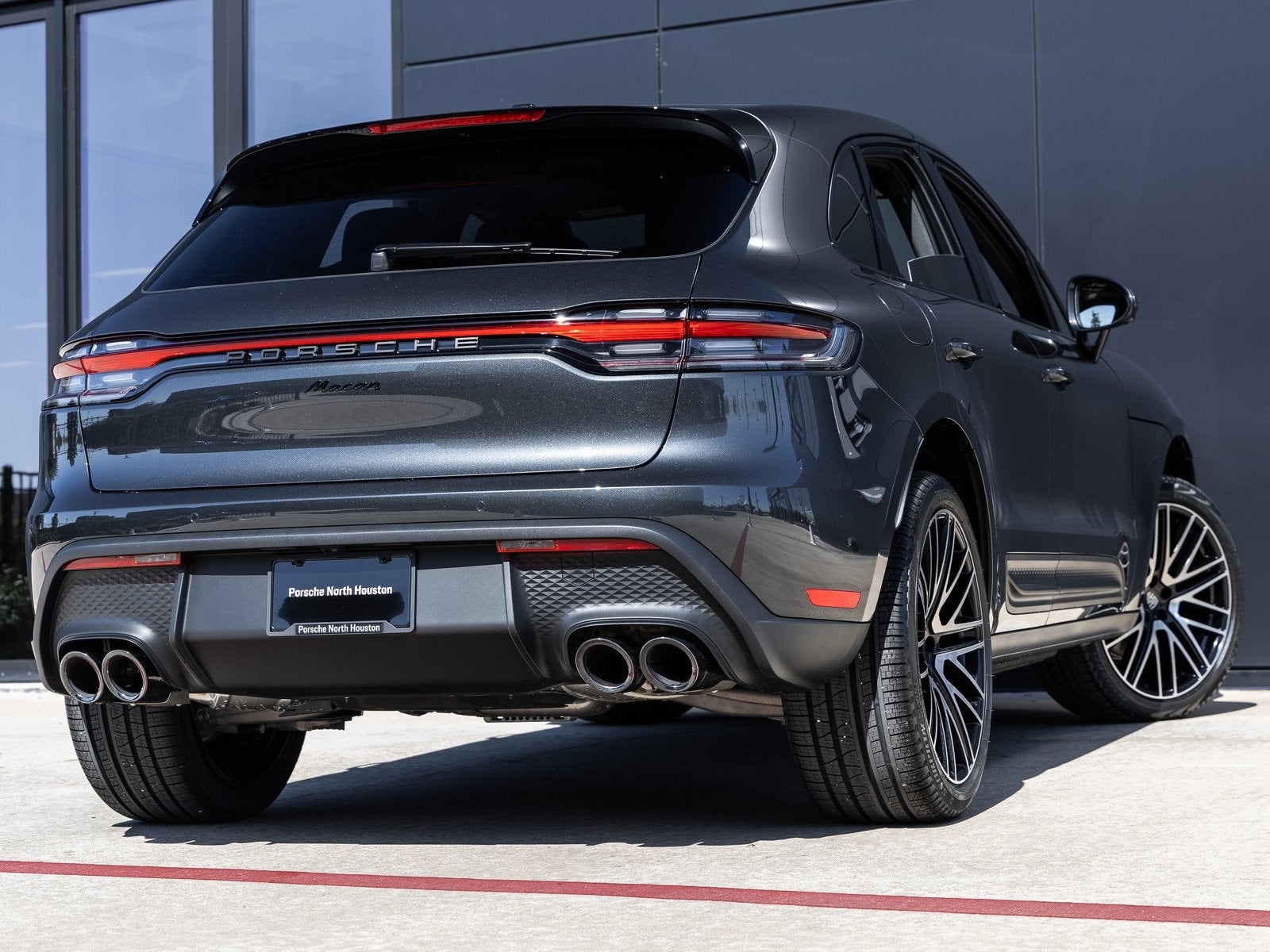2026 Porsche Macan Macan