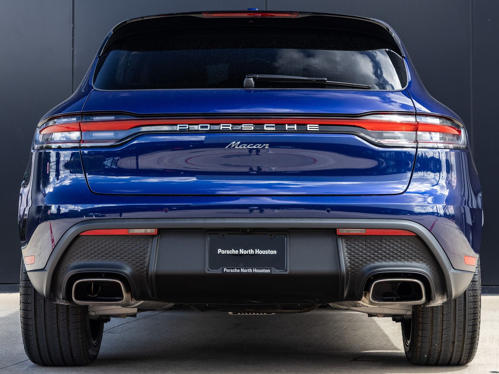 2026 Porsche Macan AWD