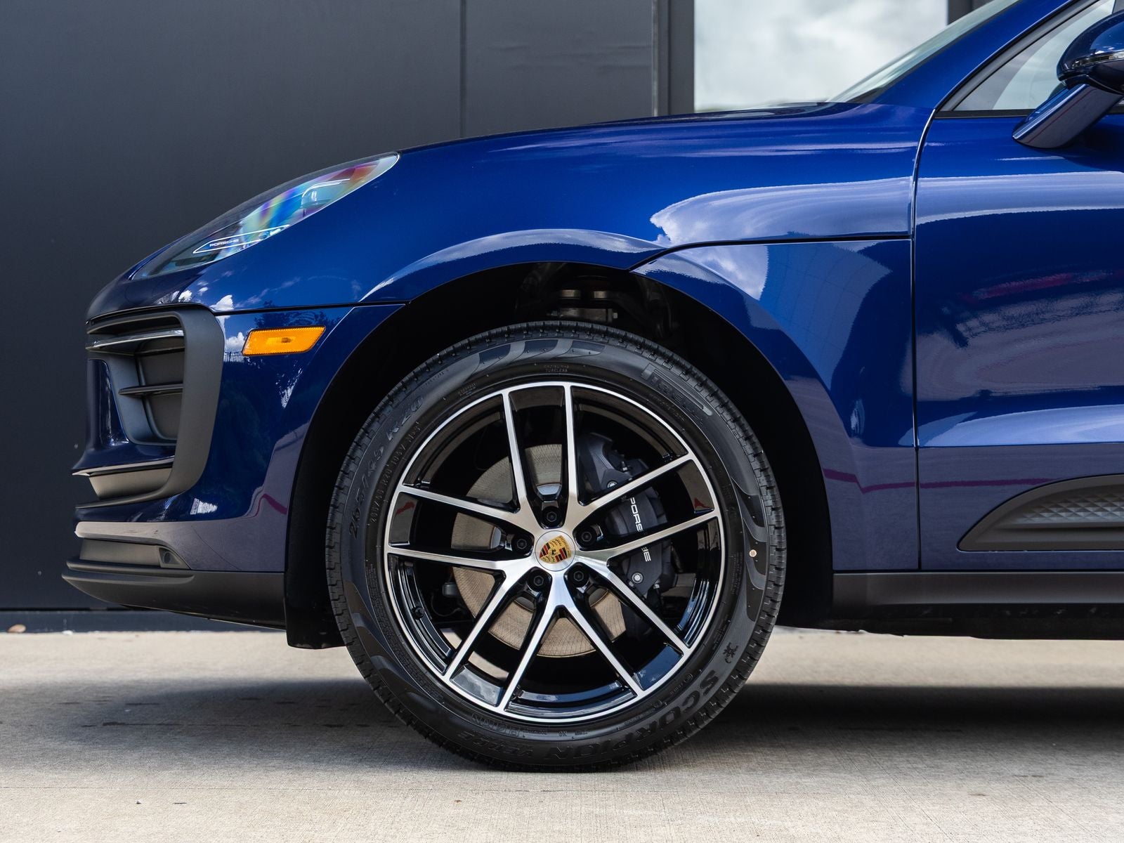 2026 Porsche Macan AWD