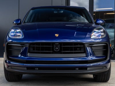 2026 Porsche Macan AWD