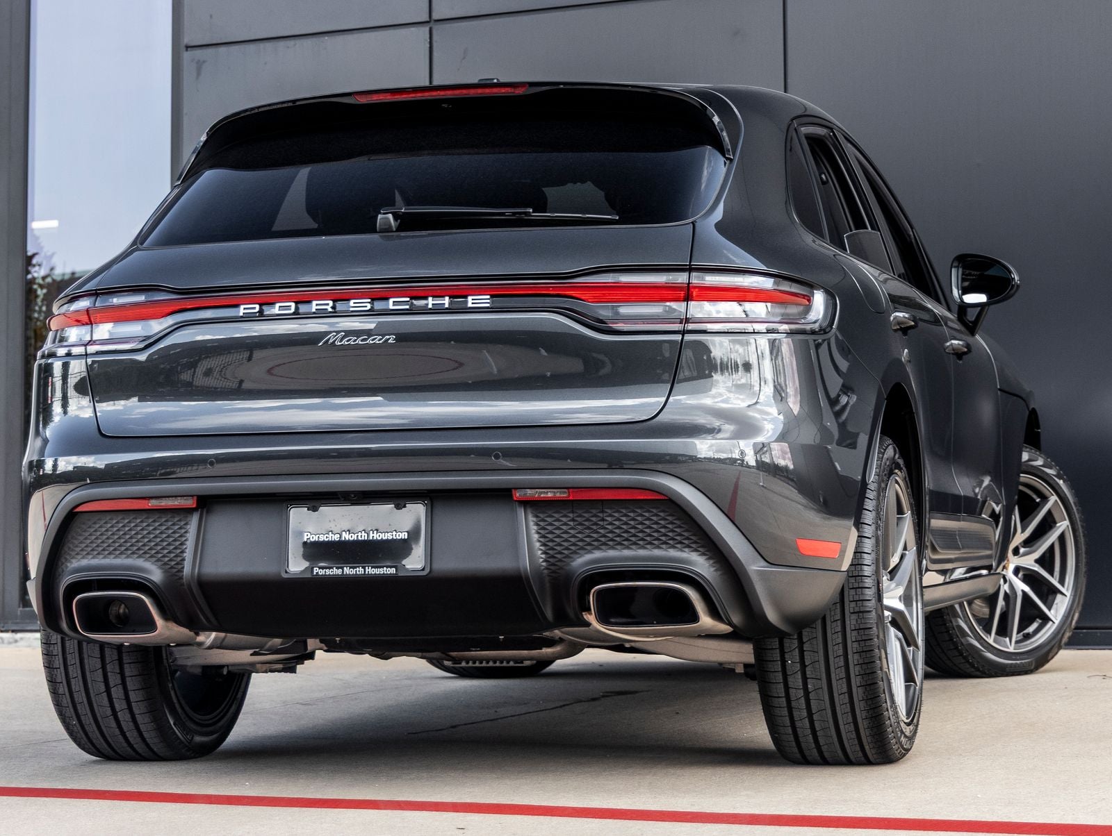 2026 Porsche Macan Macan