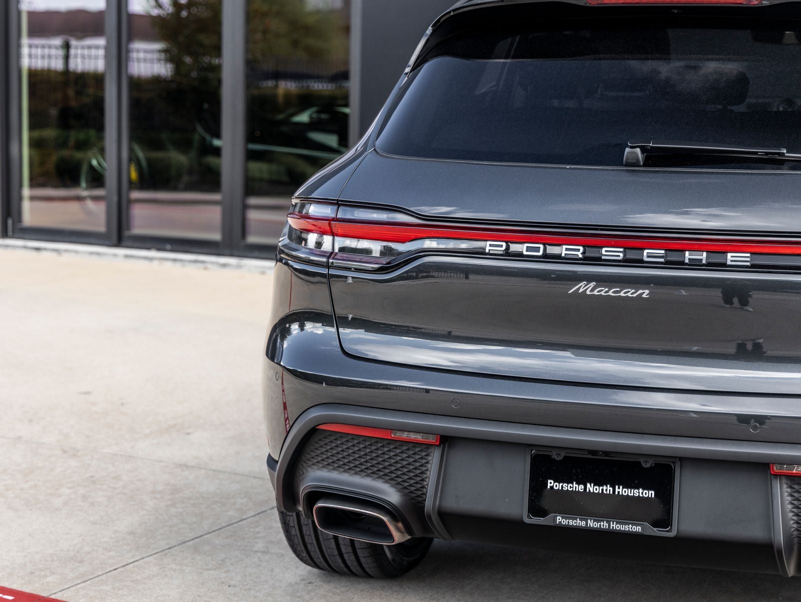 2026 Porsche Macan Macan