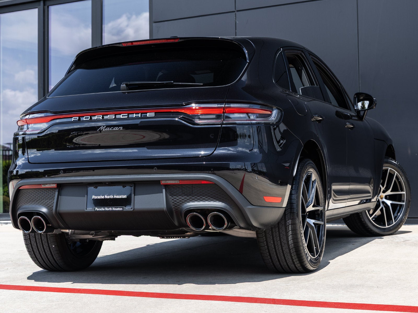 2026 Porsche Macan Macan