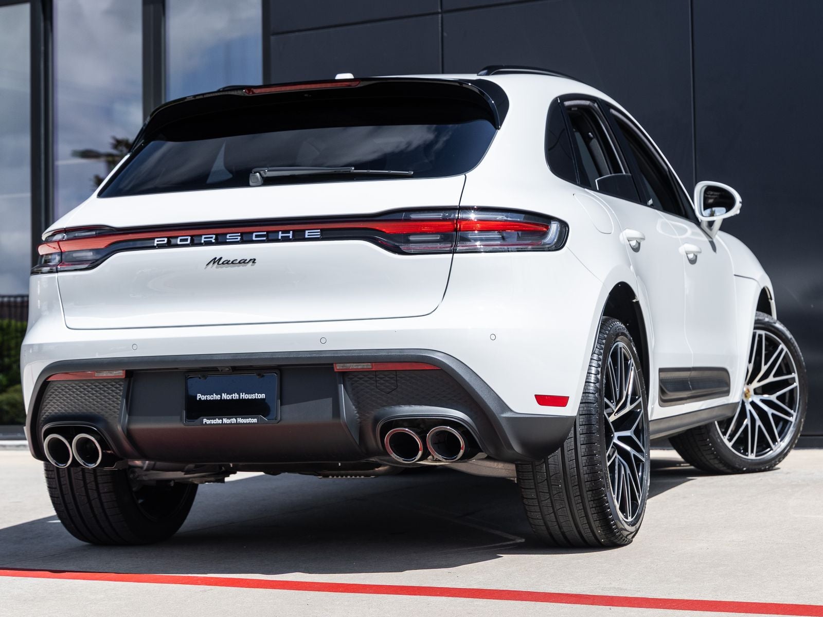 2026 Porsche Macan Macan
