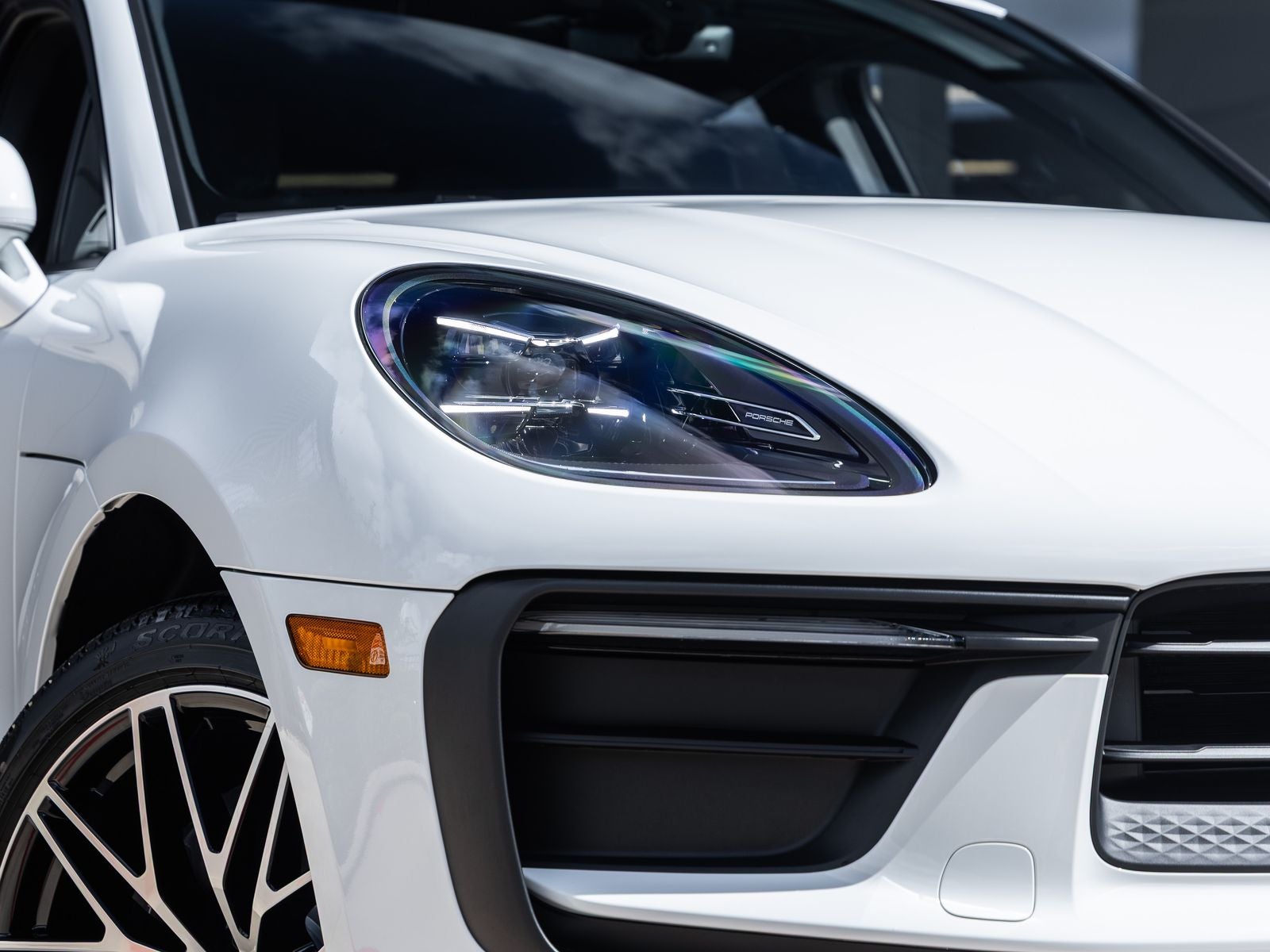 2026 Porsche Macan Macan