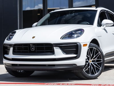 2026 Porsche Macan Macan