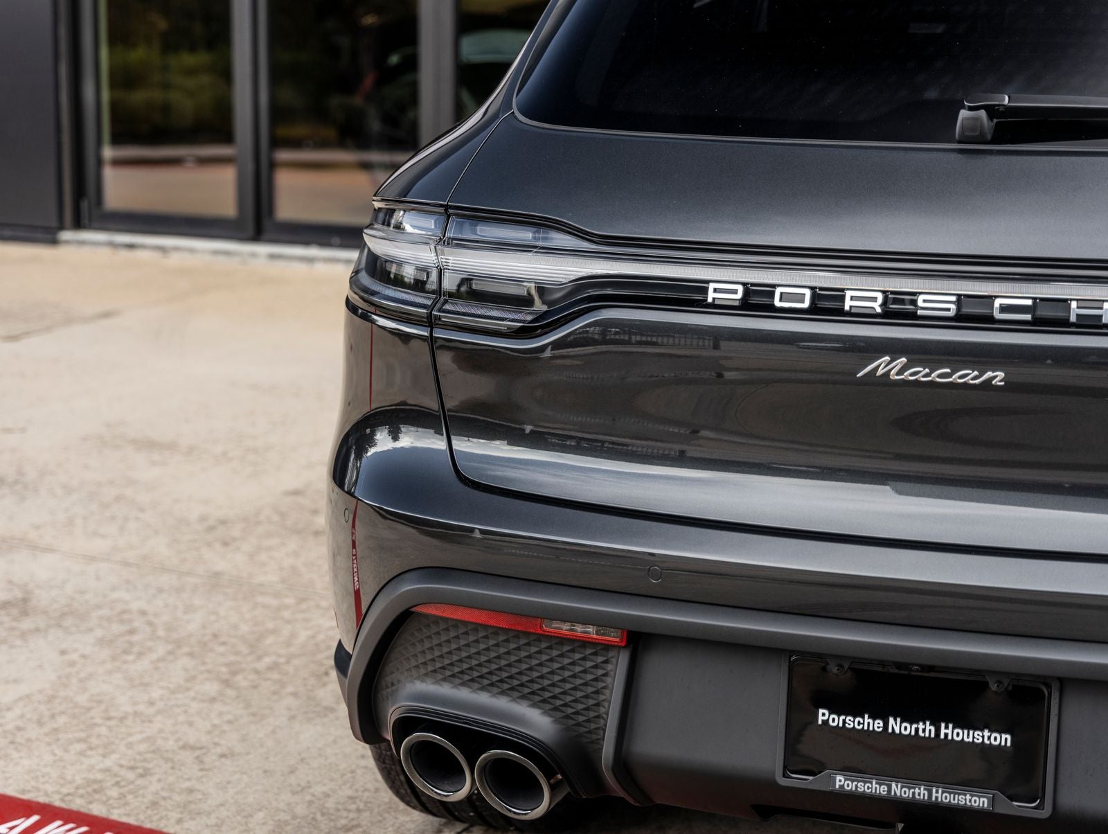 2026 Porsche Macan Macan