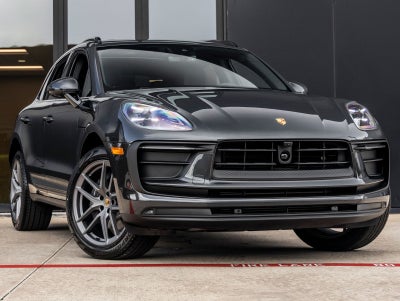 2026 Porsche Macan Macan