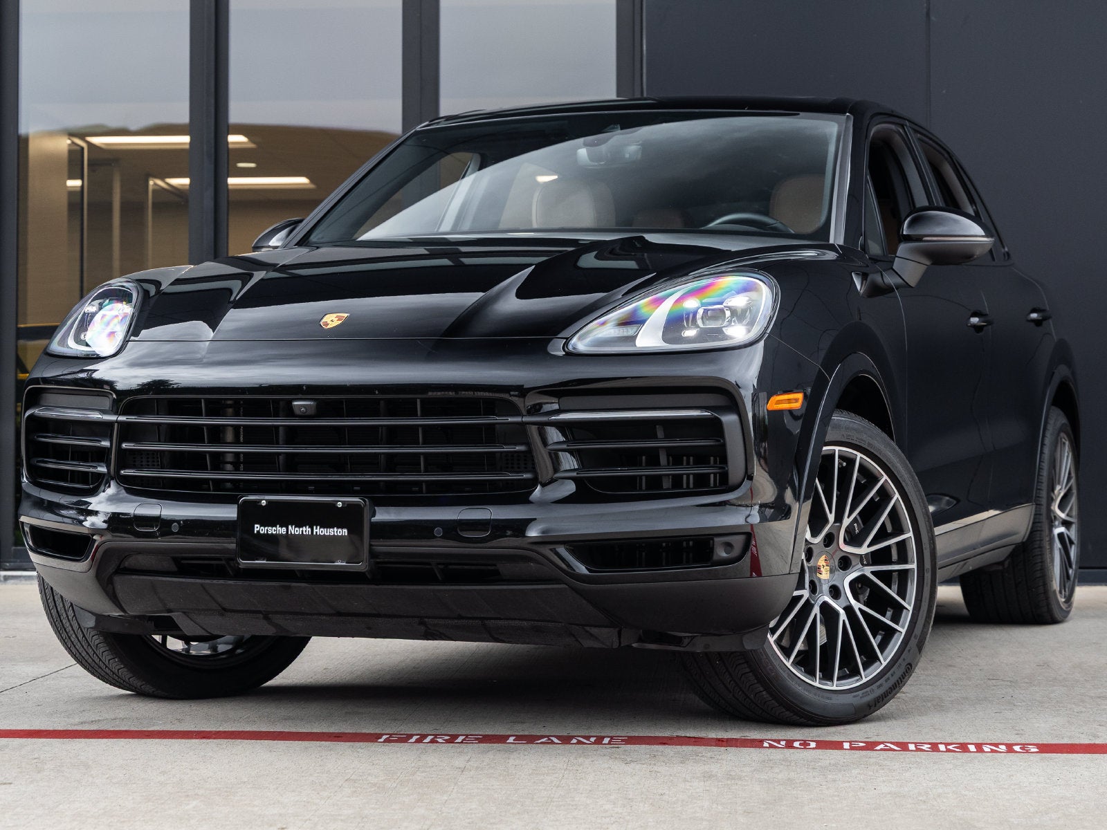 2023 Porsche Cayenne Base