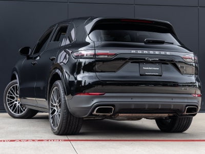 2023 Porsche Cayenne Base